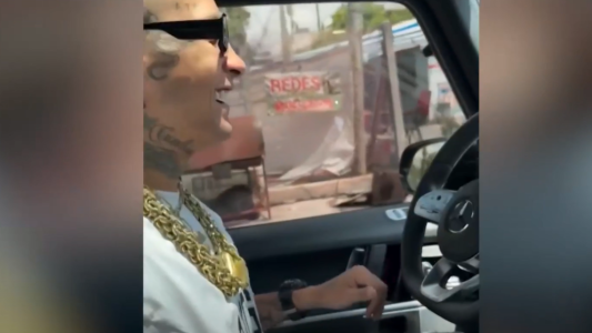 Tras un video de Wanda Nara, le sacaron la licencia de conducir a L-Gante