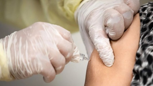 El Gobierno descartó que la salida de la OMS afecte a programas de salud y al calendario de vacunación