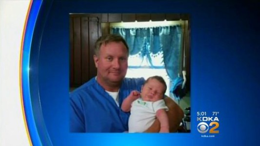 Un bebé tuvo problemas de salud por su madre vegana que lo alimentó solo con frutas y neces