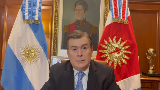 Santiago del Estero: Zamora anunció un aumento del 100% en el sueldo básico de los trabajadores públicos