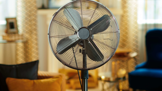 Tragedia en Rosario: una beba murió electrocutada al tocar un ventilador