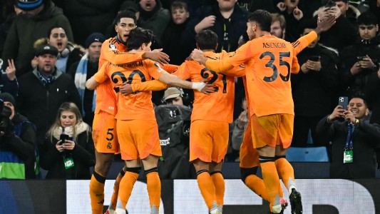 Real Madrid se lo dio vuelta sobre el final al Manchester City en la ida del repechaje de la Champions League