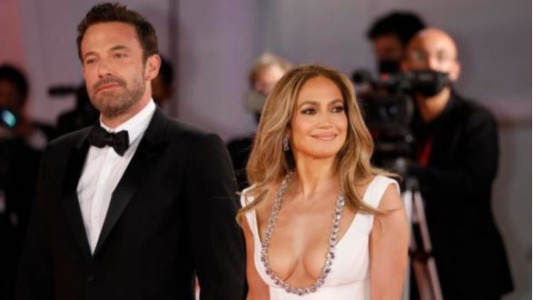 Jennifer López y Ben Affleck están oficialmente divorciados