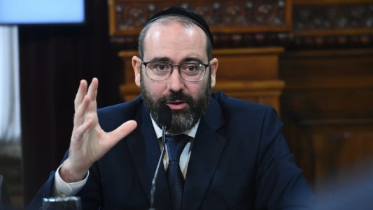 "Yarden Bibas me dijo que salió de un infierno y entró en otro peor", contó el embajador en Israel