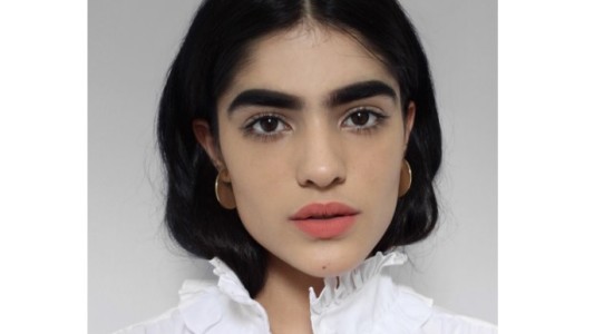 Se burlaban de sus cejas y ahora es una de las modelos del momento