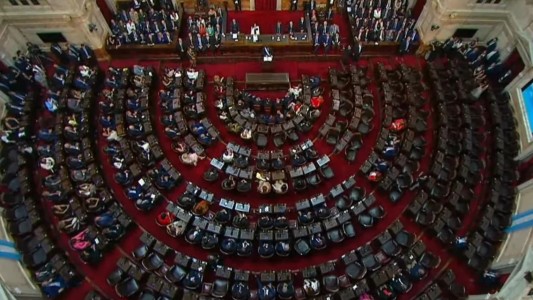 La impactante imagen de una Asamblea Legislativa semivacía cuando hablaba Milei