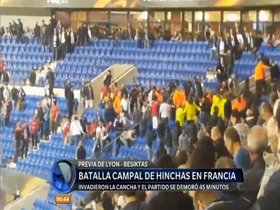 Batalla campal de hinchas en un partido de la Europa League