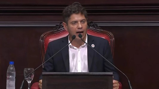 Kicillof cruzó a Milei en la apertura de sesiones: "Con la democracia y con el federalismo no se juega"