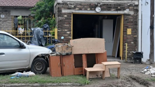 El intendente de Bahía Blanca afirmó que al menos el 70% de la población fue afectada por el temporal