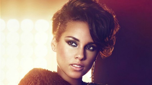La cantante Alicia Keys deja el maquillaje para siempre