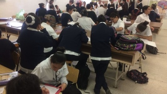 Un preceptor fue detenido por producción de material de abuso sexual infantil en Salta