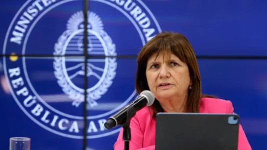 Patricia Bullrich presentó el proyecto de ley Antibarras: creará la figura de asociación ilícita futbolística