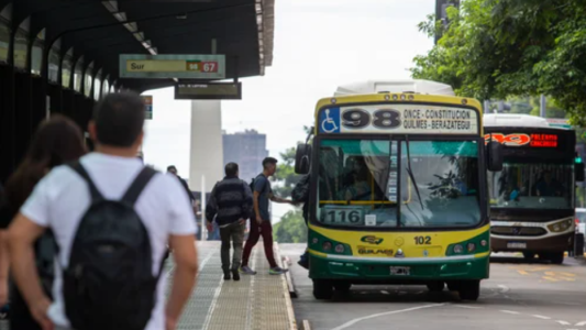 Confirmaron la adhesión de los colectiveros al paro general de la CGT