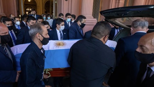 Juicio por Maradona: "Cosachov no estaba haciendo nada", dijo el vecino que intentó reanimarlo