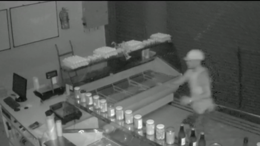 Robó en cuatro locales, lo identificaron y detuvieron: "Por teléfono, la fiscal ordenó que lo liberen"