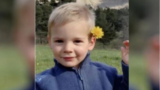 Detuvieron a los abuelos y los tíos de Émile, el niño que fue hallado muerto tras su desaparición en julio de 2023