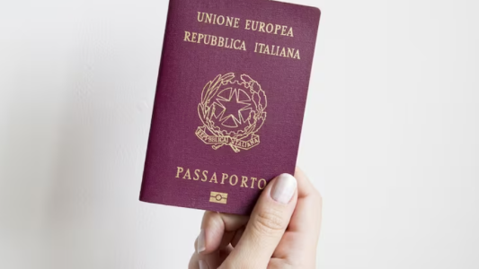 Nuevas restricciones: menos argentinos podrán tramitar el pasaporte italiano