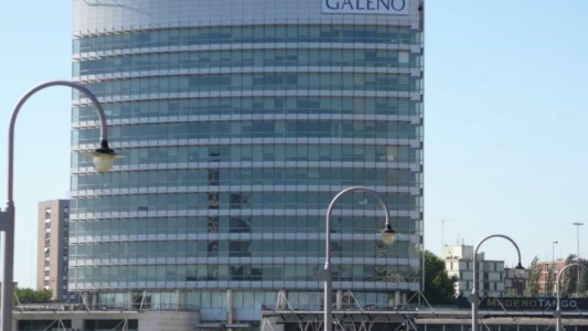 Tras una campaña en redes sociales, una prepaga operará a una nena que padece una enfermedad grave