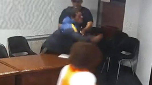 Violento ataque a un juez en Cipolletti: un preso lo amenazó y le fracturó un dedo