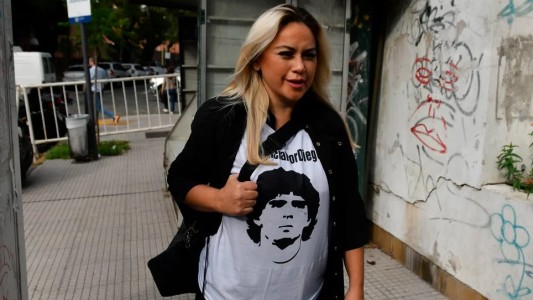 Caso Maradona: este jueves declararán Verónica Ojeda y las hermanas
