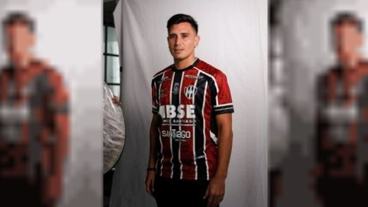 Chacarita acusa a Central Córdoba por plagio en su nueva camiseta