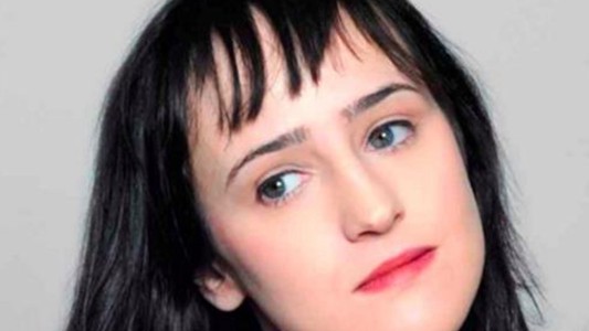 La actriz de Matilda confesó que es bisexual