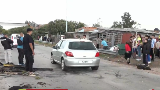 Nuevo corte, policías y tensión en Acceso Sudeste, donde manifestantes pedían "peaje"