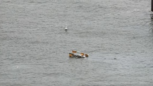 Nueva York: Al menos seis muertos al estrellarse un helicóptero en el río Hudson