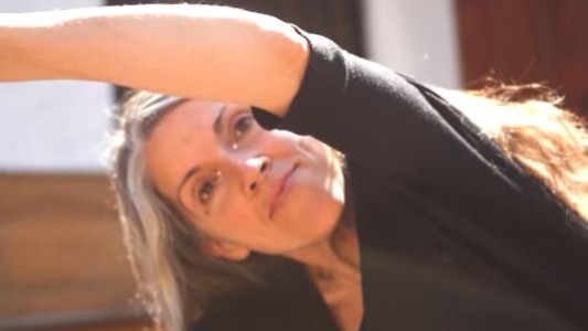 Día Mundial del Parkinson: la inspiradora historia de una periodista diagnosticada a los 40 años