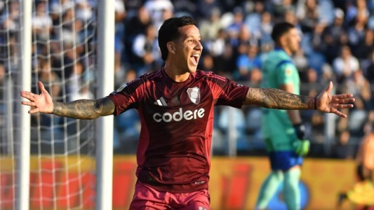 River goleó a Gimnasia y clasificó a los octavos de final del Torneo Apertura 2025