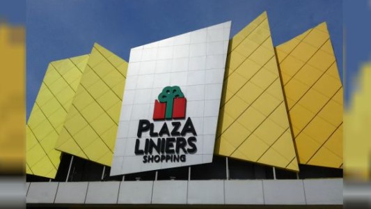 Detuvieron a un hombre por abusar de una nena de 12 años en el cine de un shopping