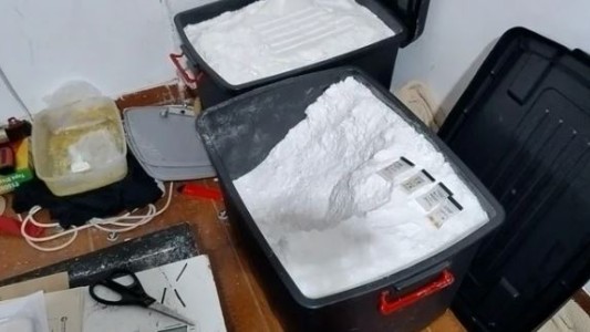 Desmantelaron una banda narco sospechada de “rebajar” la cocaína con pesticidas