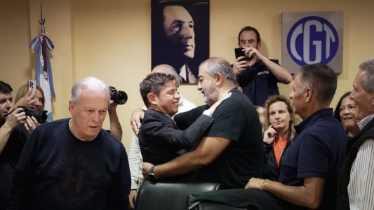 Kicillof se reunió con la CGT: "El punto de partida para frenar a Milei es el movimiento obrero"