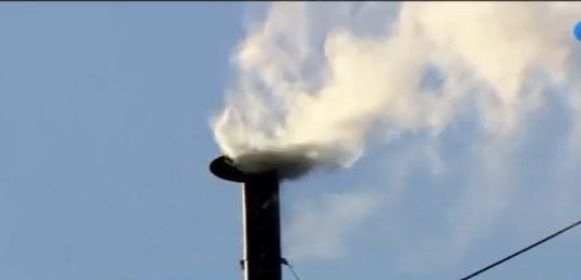 Fumata blanca: Hay un nuevo papa