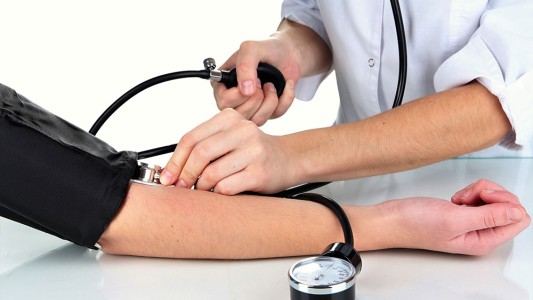 Hipertensión arterial pese a una vida saludable: una enfermedad silenciosa que afecta al 30% de los adultos en Argentina