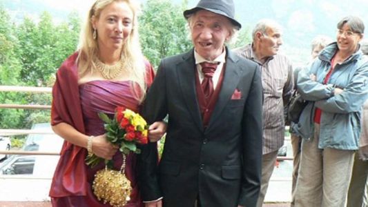 Se casó con un ermitaño millonario 25 años mayor y tras su muerte se llevó una sorpresa