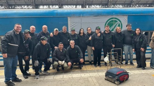 Llegó el tren solidario a Campana para entregar las donaciones tras el temporal fatal