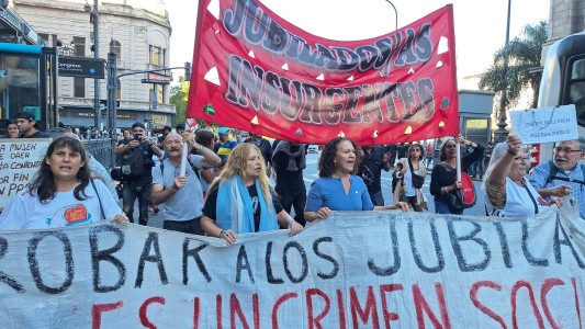 Otro miércoles de tensión en el Congreso: adentro habrá sesión y afuera, protestas