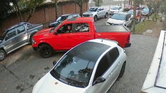 Música, armas y amenazas en San Isidro: "Cincuenta lucas me sale que te metan un tiro"