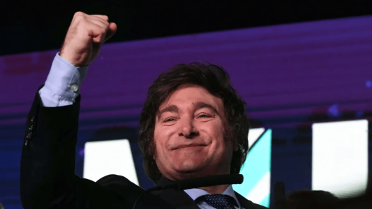 Milei anticipa que LLA arrasará en octubre: "Los salarios reales son más altos y cada día hay menos pobres e indigentes"