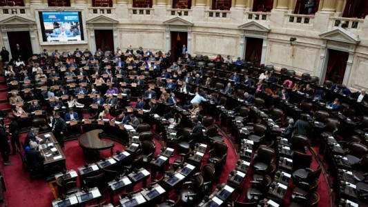 Por amplia mayoría, la oposición logró aprobar el aumento a los jubilados en Diputados