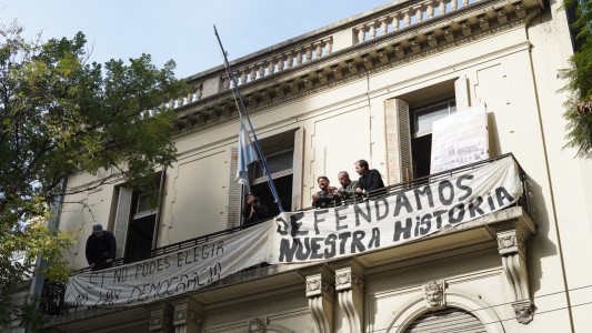 Grabois fue detenido tras ocupar el Instituto Perón junto a un grupo de militantes