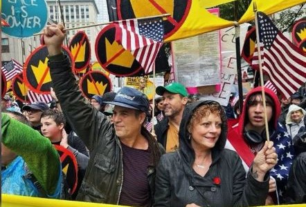Mark Ruffalo se sumó a una protesta en Nueva York: “Debemos luchar por la paz y la dignidad de todos”