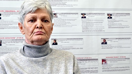 Supervivientes de los "campos de violación" salen a la luz 30 años después