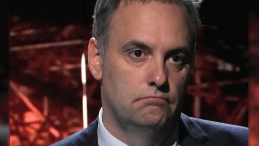 Adorni, sobre la reelección indefinida para legisladores: "Lo vivimos con tristeza y mucho asco"