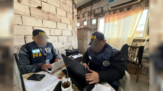 Allanamientos en La Plata por posibles contactos de un adolescente con ISIS