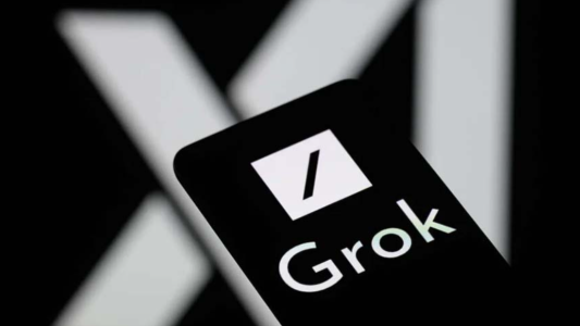 Polémica por comentarios racistas del chatbot Grok