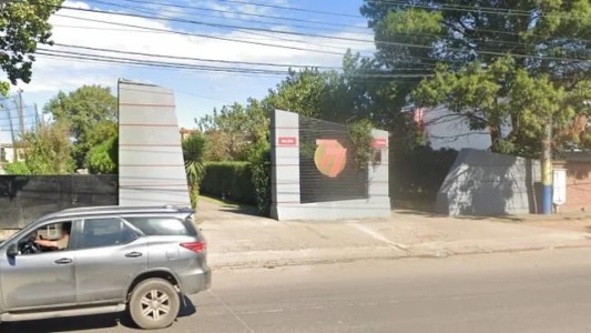 Rosario: Ingresó a un motel con dos mujeres, terminó inconsciente y sin su camioneta