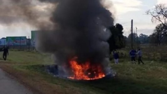 Accidente, incendio y muerte en Ruta 2: dos personas fallecieron tras un despiste