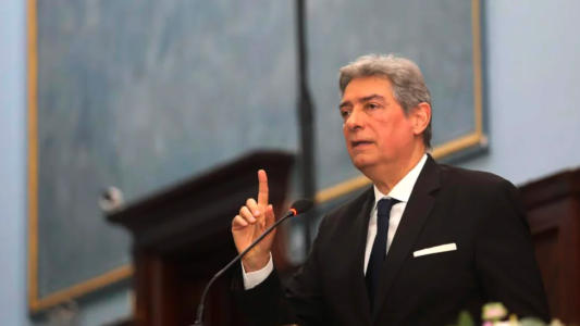 Condenaron a 4 años de cárcel al hombre que intentó robar la camioneta del presidente de la Corte Suprema